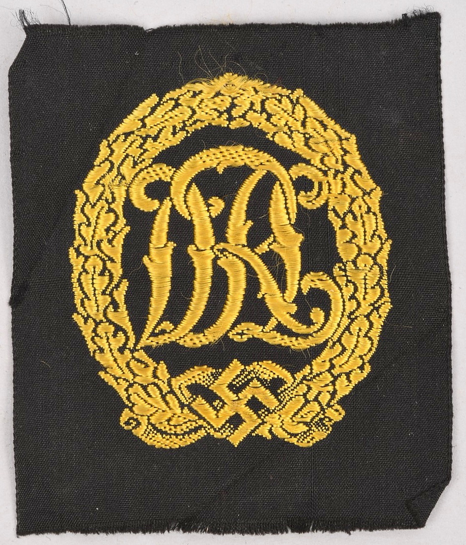 DRL Gold Grade Sports Badge, Cloth Version