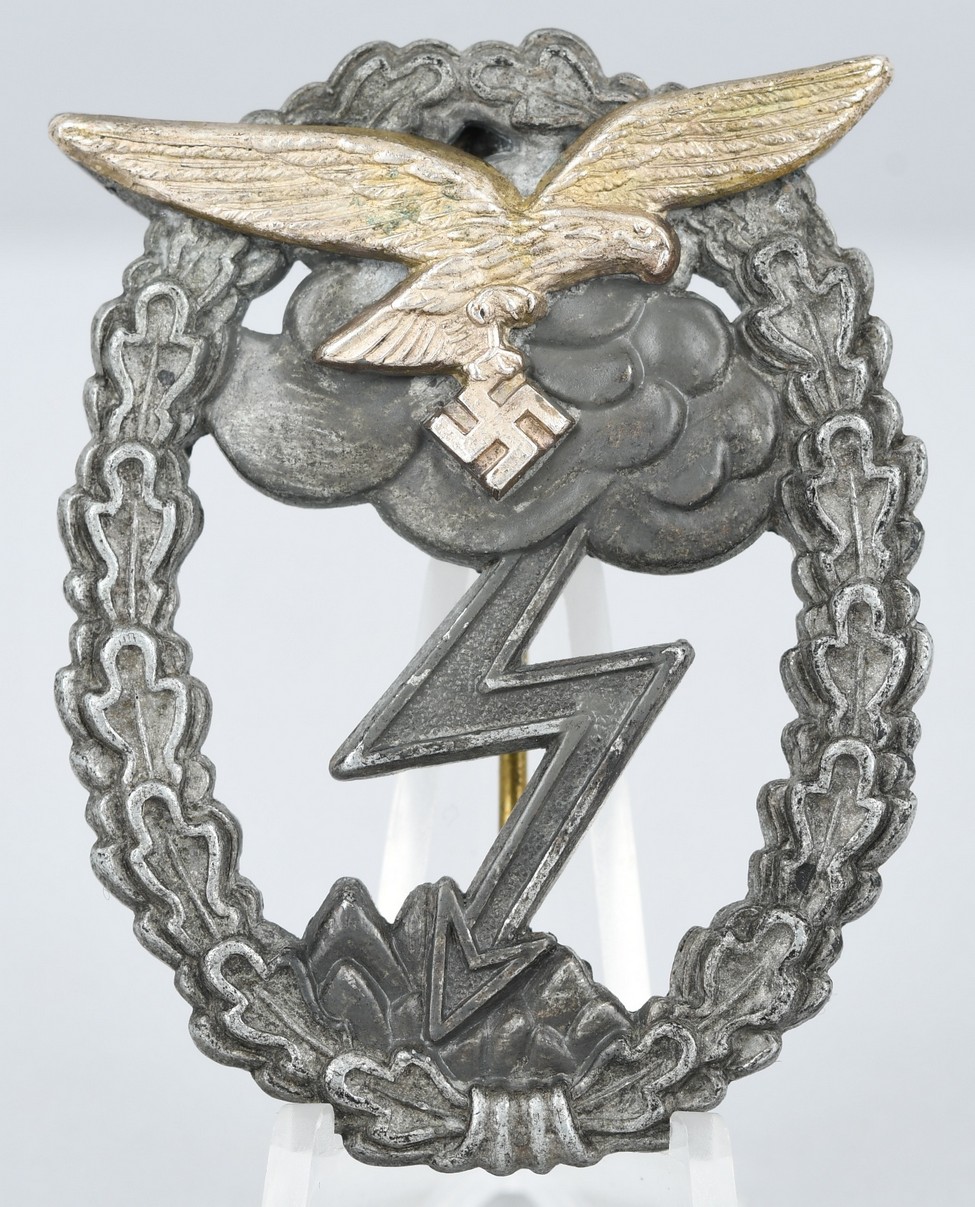 Luftwaffe Ground Assault Badge, Unmarked J. E. Hammer & Söhne