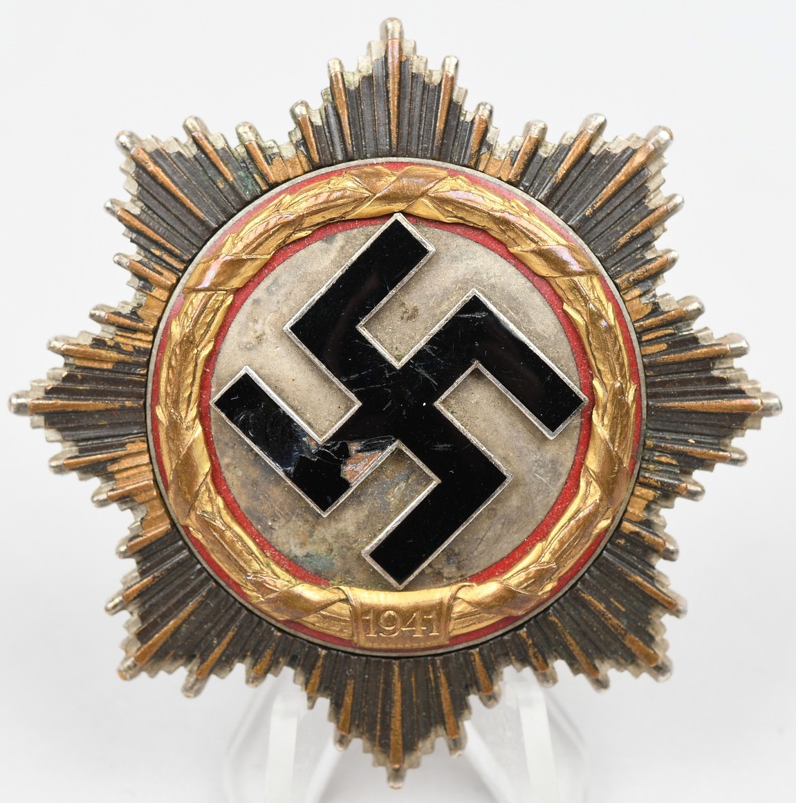 German Cross in Gold, Deschler, Six rivet short needle version