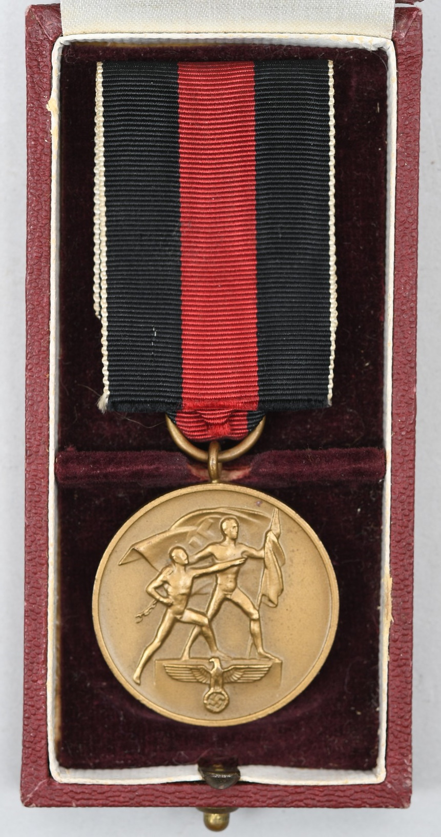 Commemorative Medal of 1st October 1938 With Case of Issue