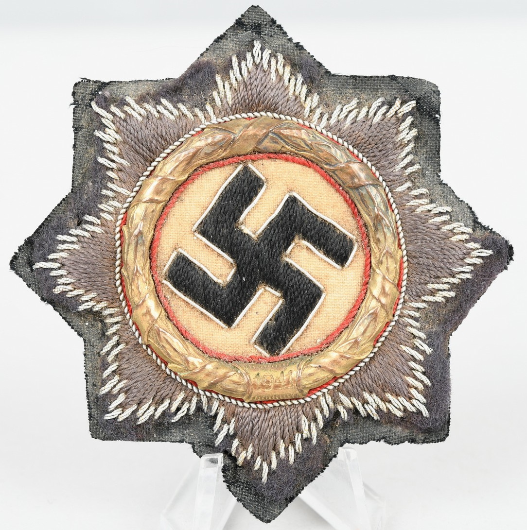 German Cross In Gold Cloth Type Heer Issue
