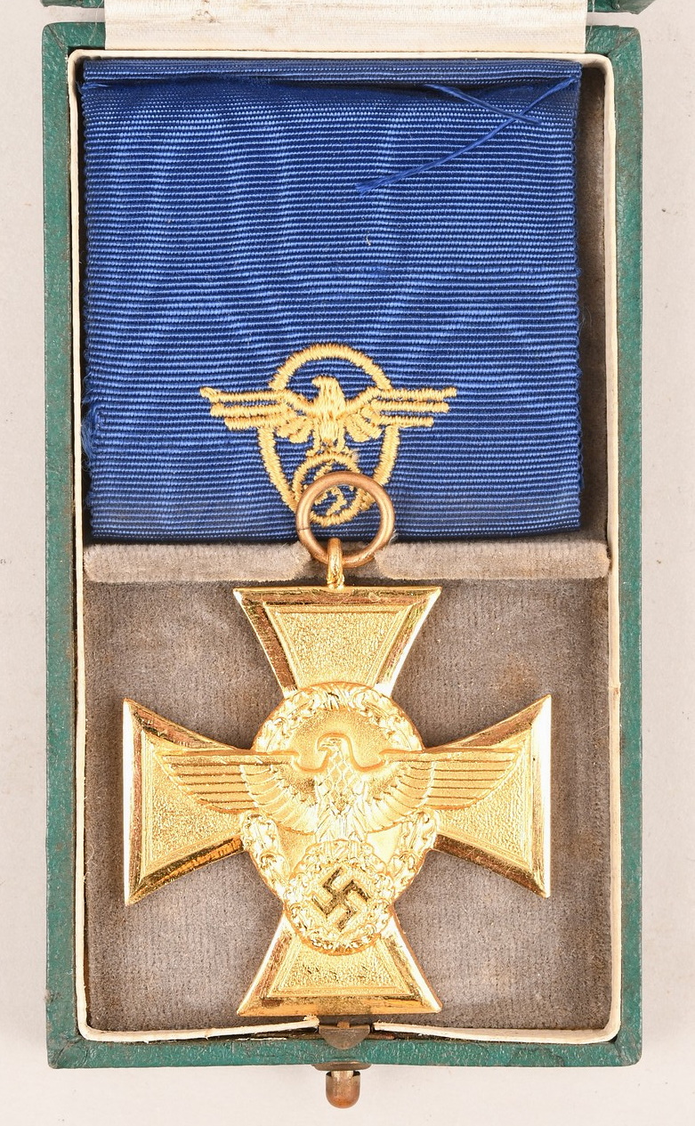 Police 25-Year Long Service Cross with Case of Issue