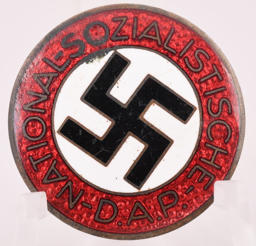 NSDAP Membership Badge M1/120