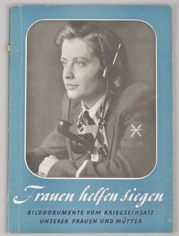 Frauen Helfen Siegen, 1'st Edition Soft Cover Book