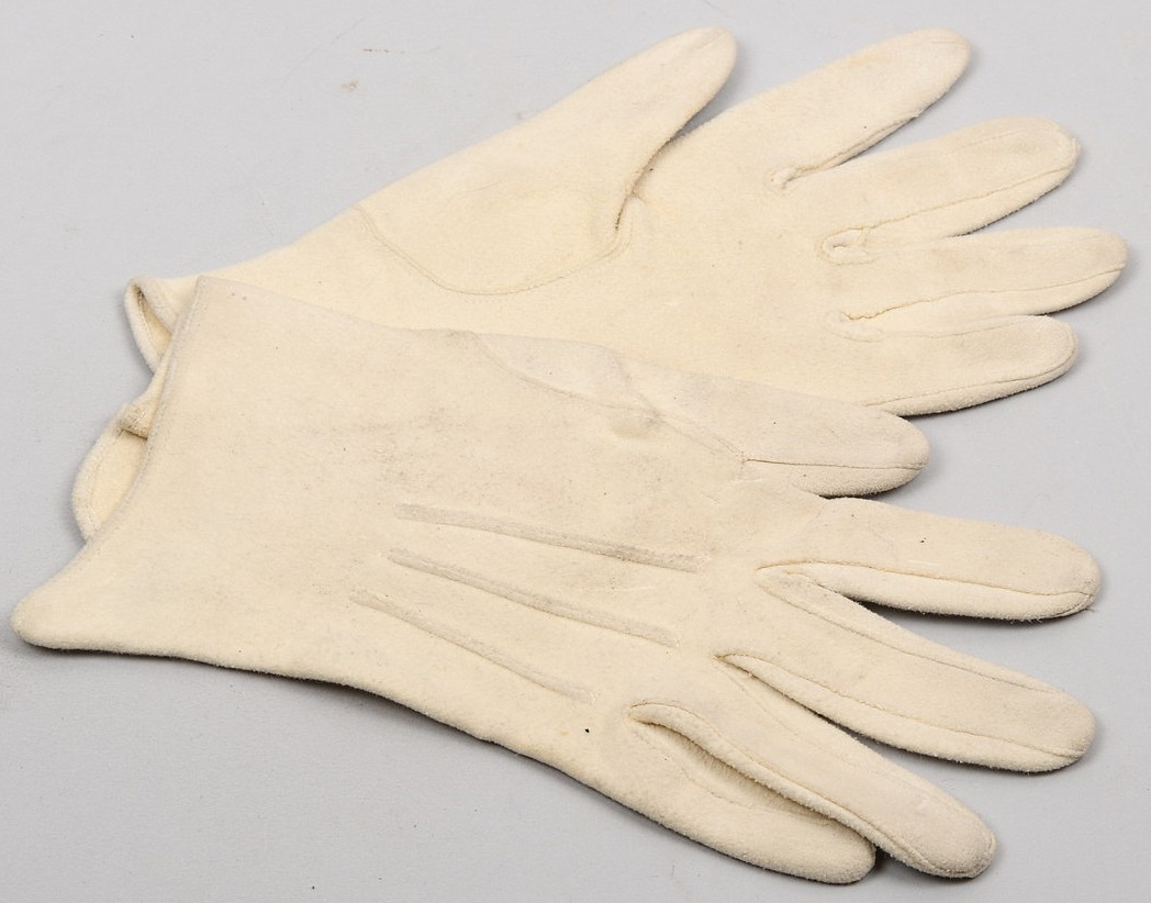 German WWII White Colored Suede Parade Gloves