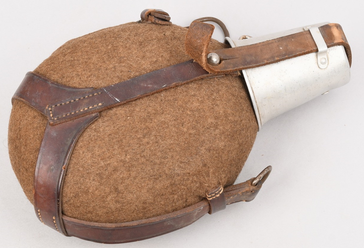 Belgian Produced Canteen With German Cloth Body And Straps