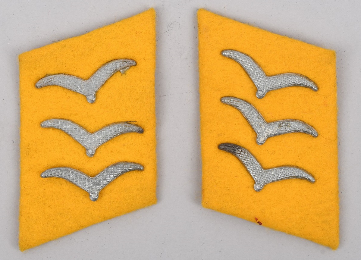 Luftwaffe Flight Obergefreiter's Collar Tabs