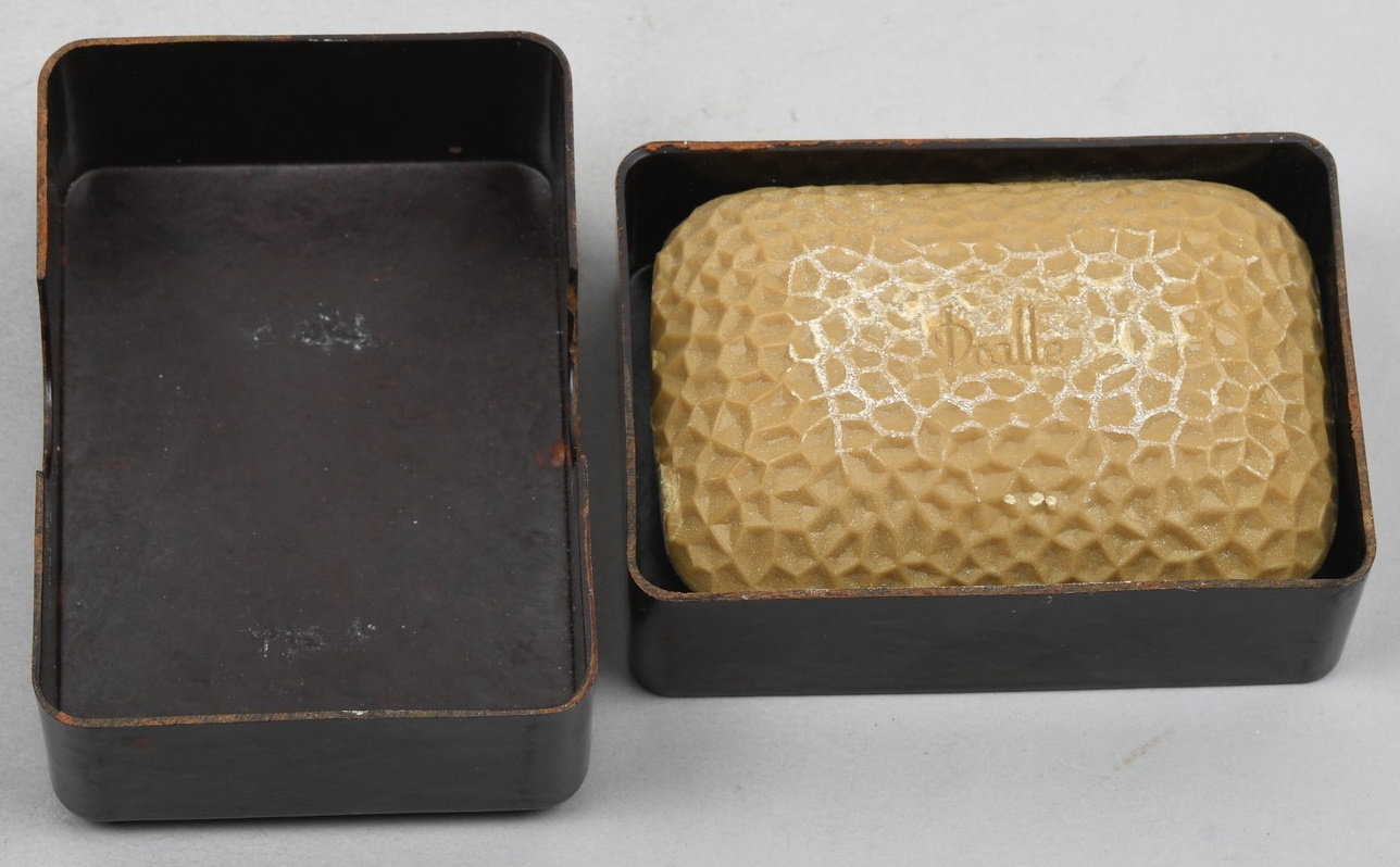 German 1930-1940 Bakelite Container with Soap