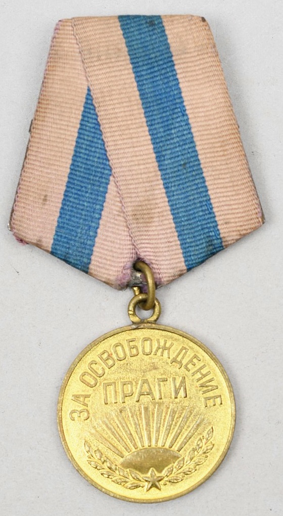 Russia WWII Medal for the Liberation of Prague Type 1