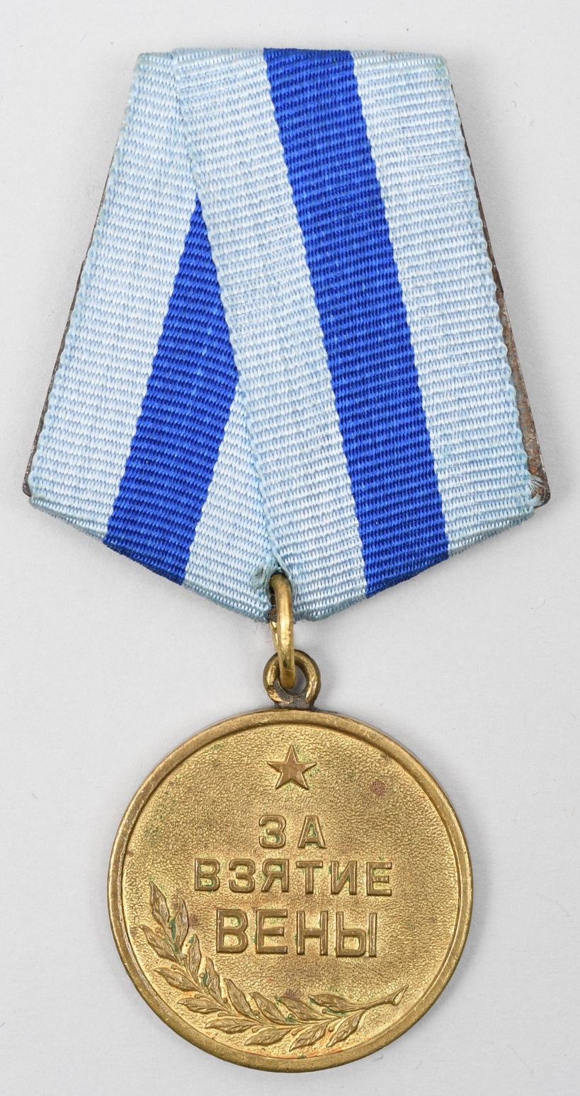 Russia WWII Medal For the capture of Vienna